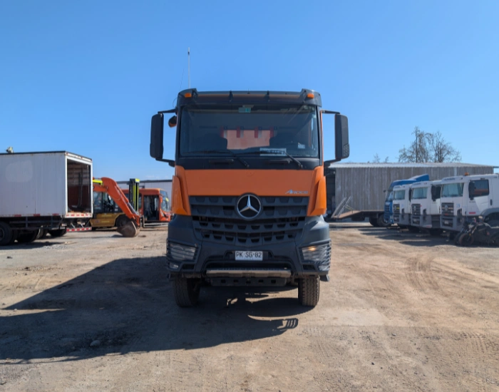 Mercedes Benz Arocs 4848 Aljibe 2